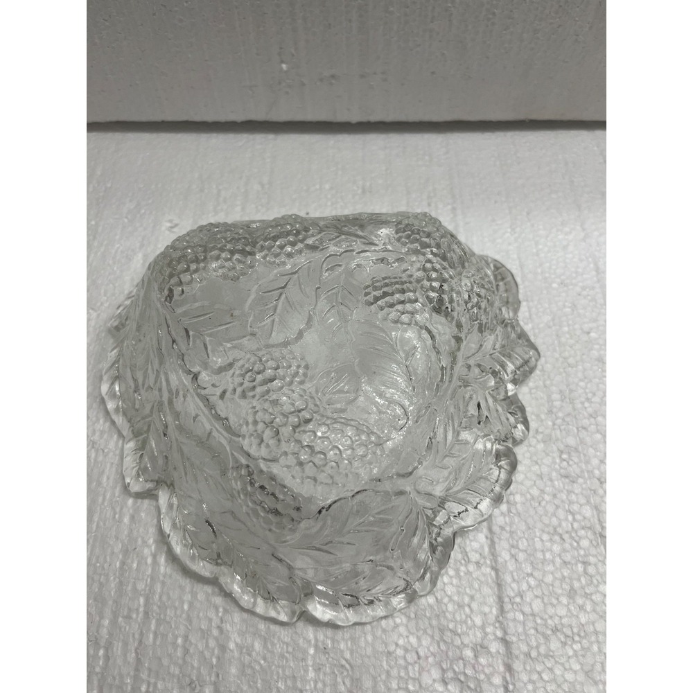 Vintage‎ Clear Glass Leaf & Berry Pattern Bowl/ Candy Dish 7" x 7-1/4" x 2" Tall